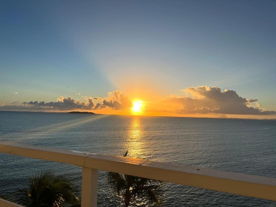 Beautiful Ocean Blue Love Oceanfront Apartment Fajardo Exteriör bild