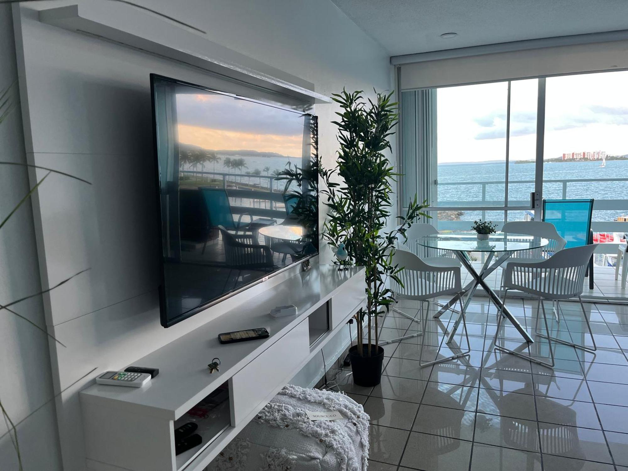 Beautiful Ocean Blue Love Oceanfront Apartment Fajardo Exteriör bild